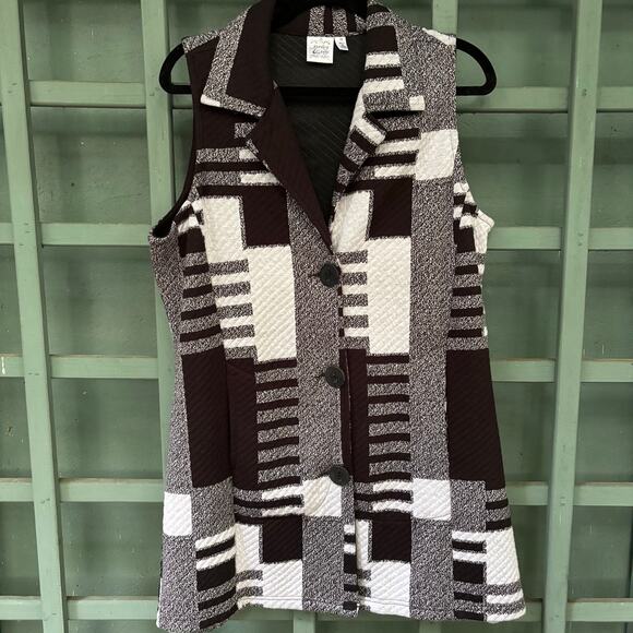 Parsley & Sage Jackets & Blazers - Parsley & Sage Artsy Geometric Patchwork Quilted Long Button Vest M Lagenlook